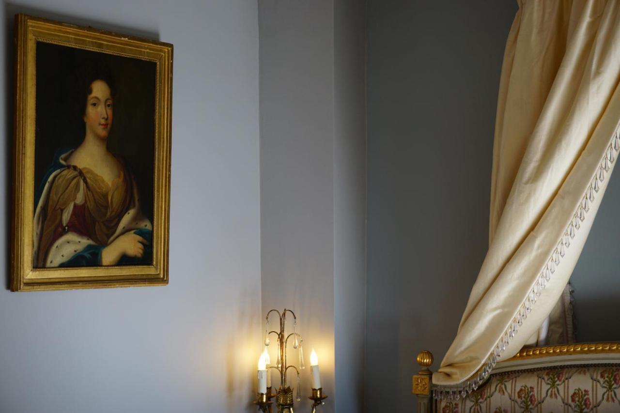 Апартаменты Manoir De La Comtesse Chailly-en-Biere Экстерьер фото